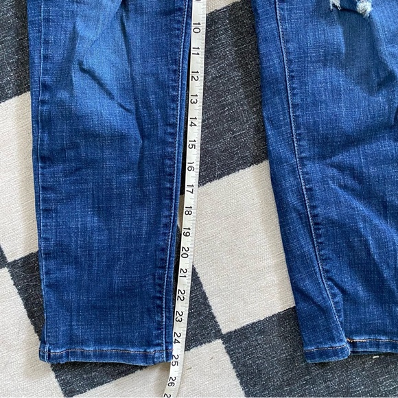 Levi’s Women’s Boyfriend Jeans - Picture 2 of 6